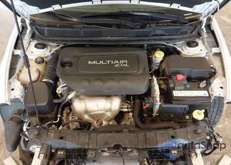 2015 Dodge Dart Sxt из США, поврежденный, VIN 1C3CDFBB0FD128568